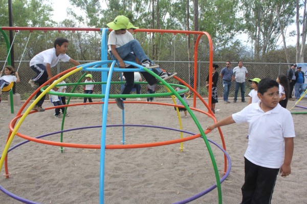 Inauguran el primer megaparque en Comayagua