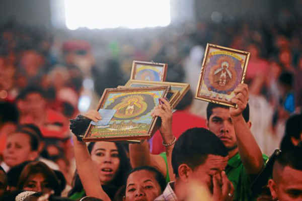 Diez segundos ante la dulce mirada de la Virgen Suyapa