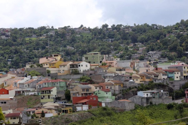 Una de cada cuatro familias capitalinas sin vivienda propia