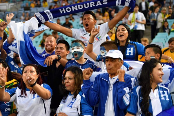 Así es el ambiente en el ANZ Stadium en el encuentro entre Honduras y Australia