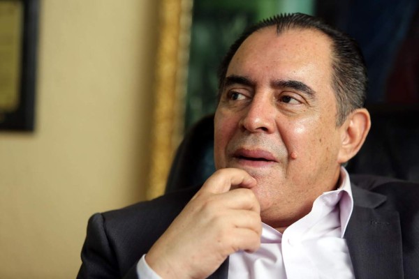 Seis años desmarcándose y contragolpeando en el Legislativo
