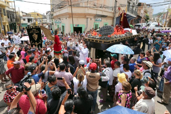 Gozo y fe en la celebración del 439 cumpleaños de Tegucigalpa