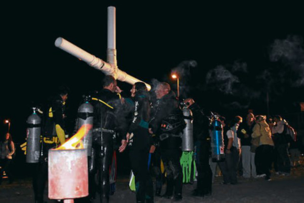 Diversas manifestaciones de fe en torno a la muerte de Jesús