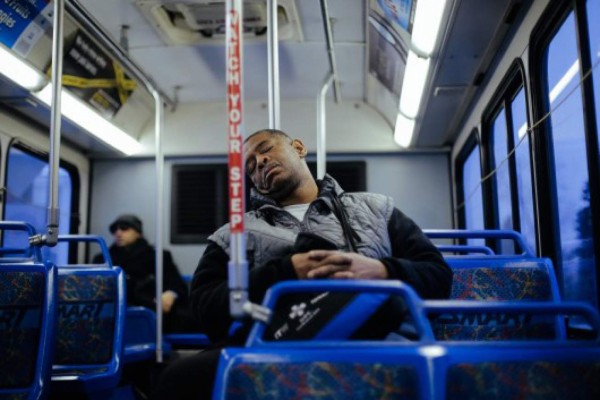 Caminaba 33 kilómetros para llegar a su trabajo