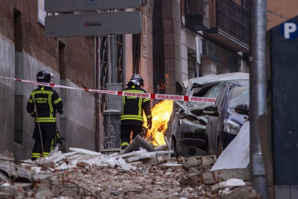 Impactantes imágenes que dejó explosión en un edificio de Madrid