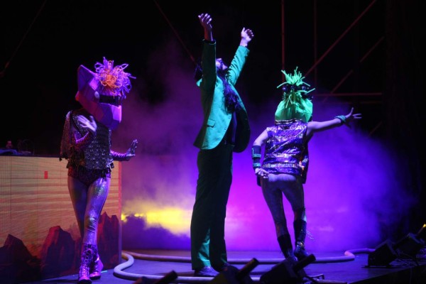 Electrizante fiesta de color en Tegucigalpa