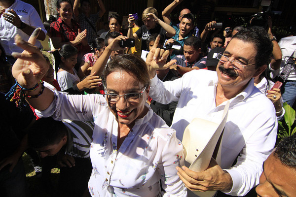 Xiomara también se declara ganadora en Twitter