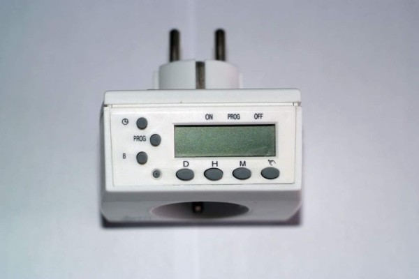 ¿Cómo puedes prevenir que ladrones ingresen a tu casa?