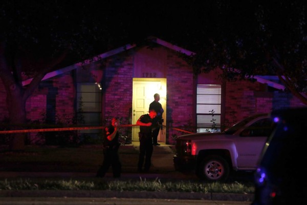 Balacera en el norte de Texas deja al menos 8 muertos