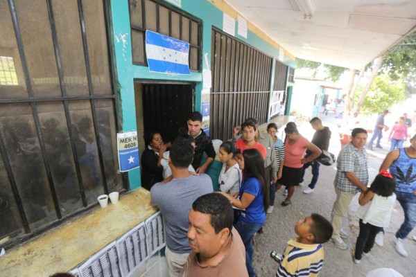 Centros de votaciones esperan la afluencia de 5.8 millones de hondureños