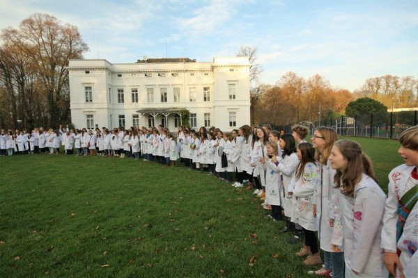 Prestigiosos y exigentes: Así son los colegios de los niños de la realeza