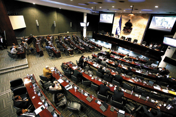 Acciones del crimen organizado se tipificarán como terrorismo