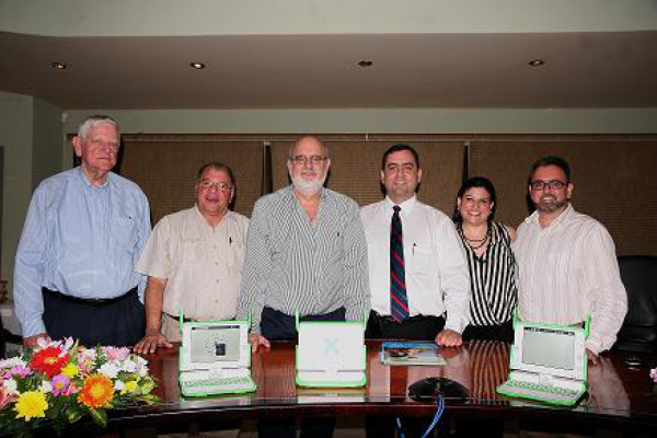 Fundación Zamora Teran firma significativo convenio educativo