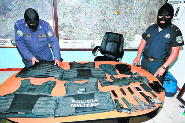 Miembros de inteligencia eran militares detenidos