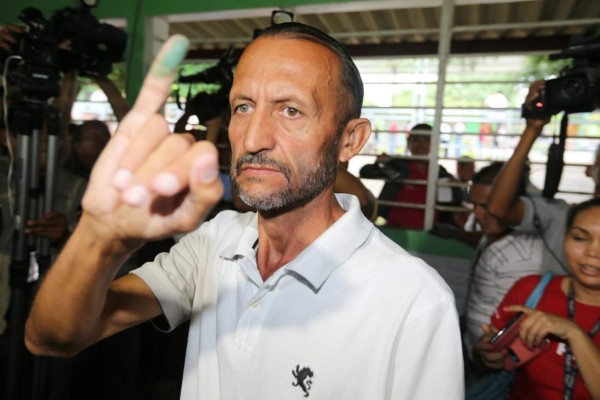 El liberal Leny Flores es el nuevo alcalde de San Luis, Comayagua