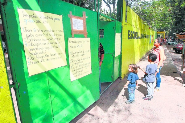 Honduras: 1.7 millones de alumnos a evaluación