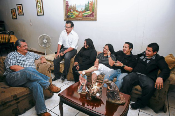 Exaltación a la unión de las familias capitalinas