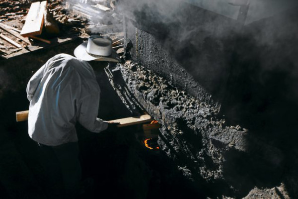 Los manos talangueñas que endulzan la Navidad