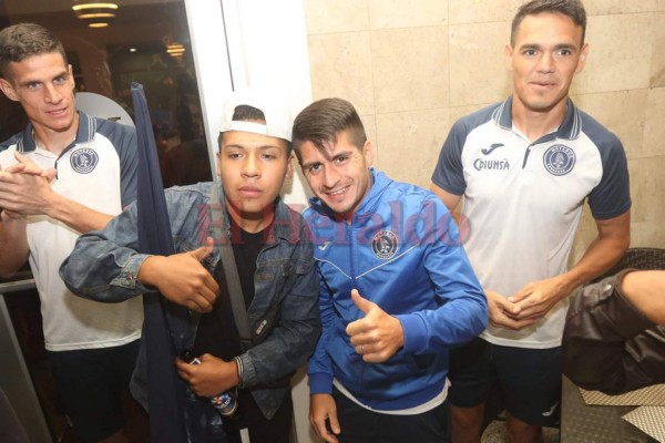 Aficionados motagüenses compartieron con los futbolistas previo a la final