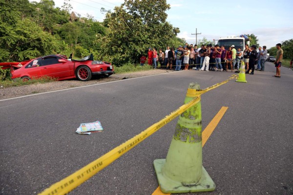 Suman seis las víctimas mortales de accidente