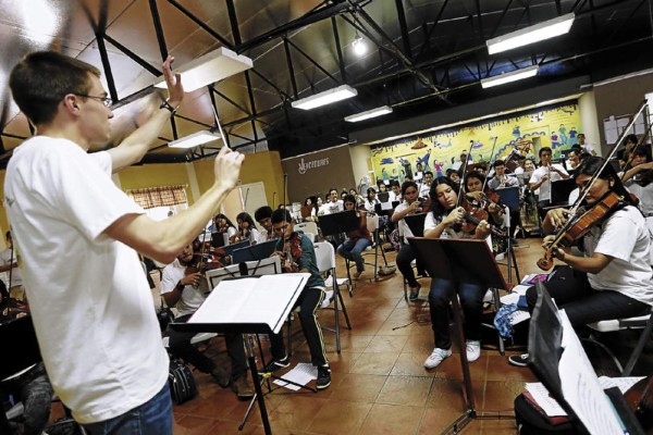Campamento YOA finalizará con dos conciertos en el Teatro Nacional