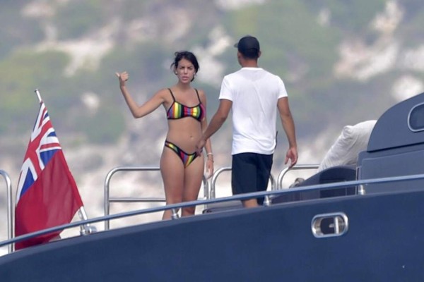 Georgina Rodríguez luce 'pancita' y regresan los rumores de embarazo