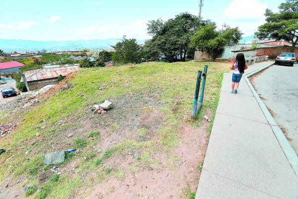 Plantean radiomaratón para construir centro de salud