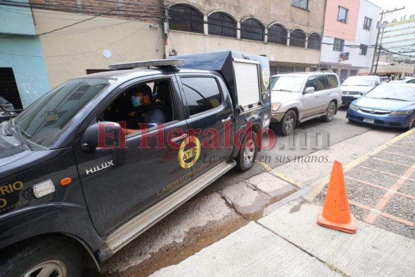 Esposado y con chaleco, así fue trasladado Marco Bográn tras ser capturado (FOTOS)