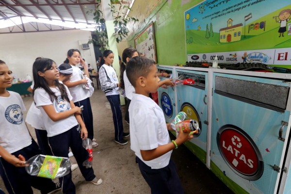 Gobierno escolar tomó las riendas de Escuelas Amigables