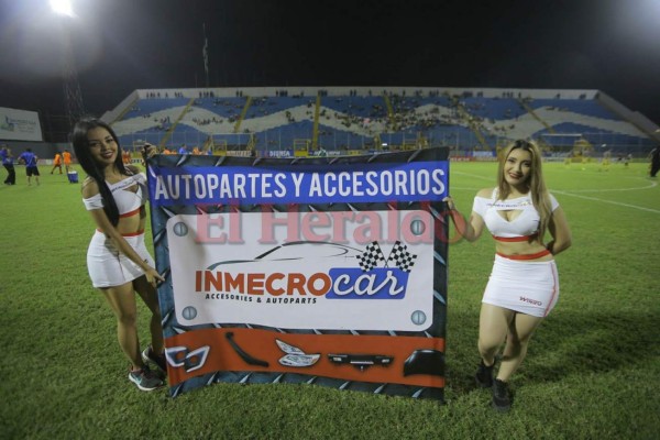 ¡Preciosas catrachas! Belleza femenina adorna la fecha 6 del Torneo Clausura