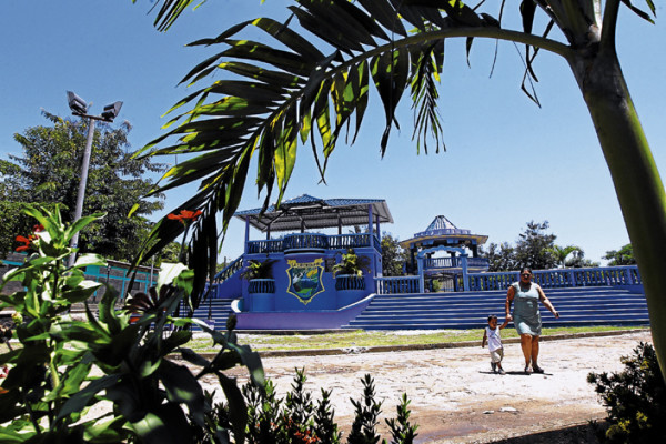 Imponentes parajes de Honduras en el olvido