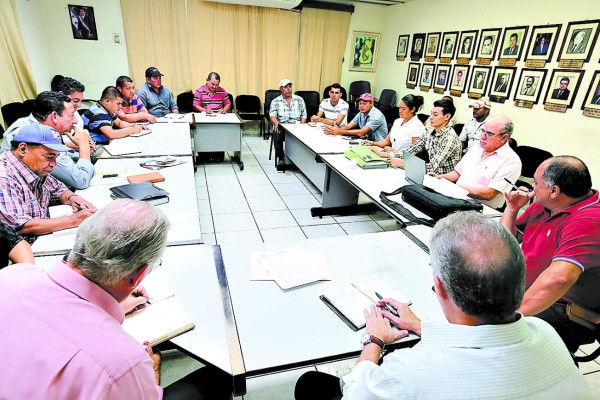 MUCA y MARCA ven con buenos ojos tener una planta extractora