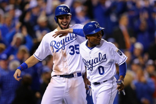 Royals empata la serie Mundial