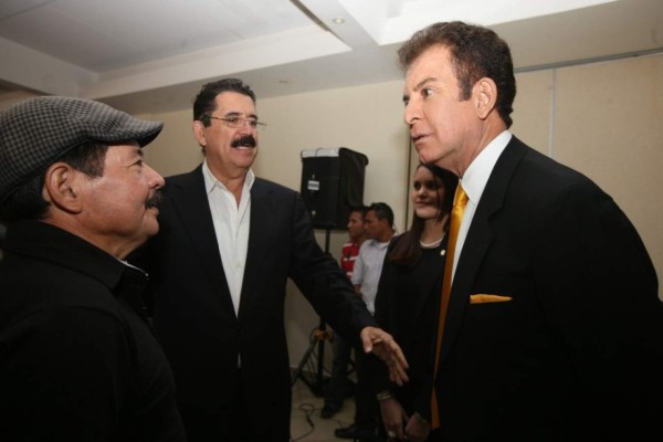 Nasralla y Mel Zelaya suspenden pláticas sobre alianza opositora