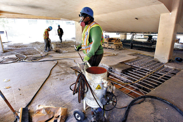 Parlamento canadiense endurece leyes migratorias