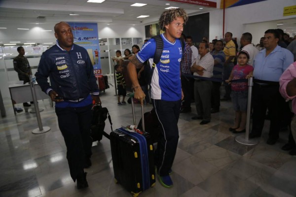 Selección de Honduras llega tras bochorno en Uncaf