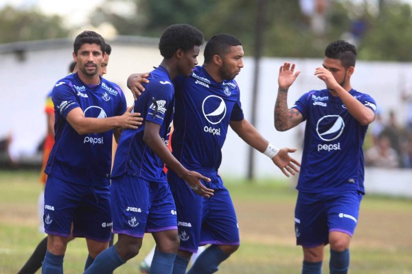 Motagua triunfa ante el Alianza Becerra y avanza en torneo de Copa