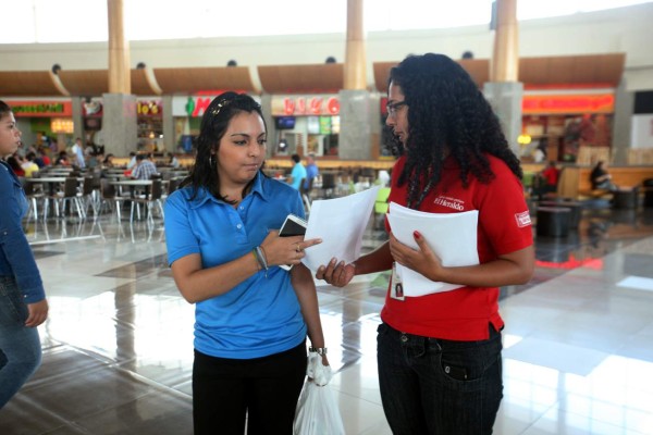 Exitosa promoción de los cortometrajes en el City mall