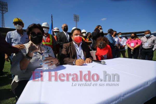 Comisión de traspaso afina últimos detalles de la toma de posesión de Xiomara Castro