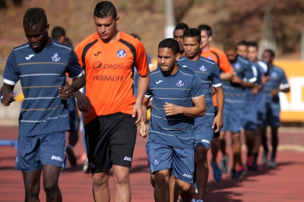 Motagua tendrá que jugar el domingo ante Platense
