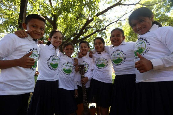 Histórica premiación a los amigos del ambiente de Choluteca y Valle