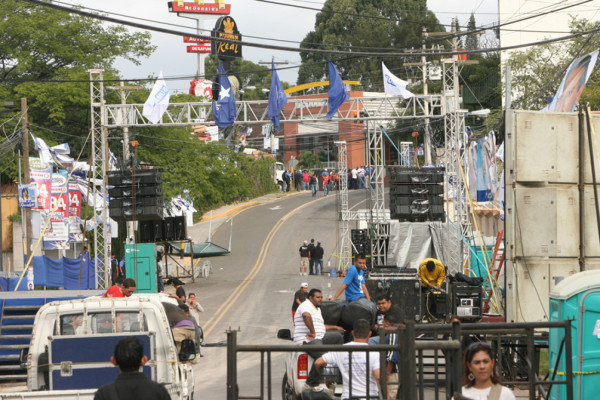 Políticos realizan cierre de campaña en la capital de Honduras