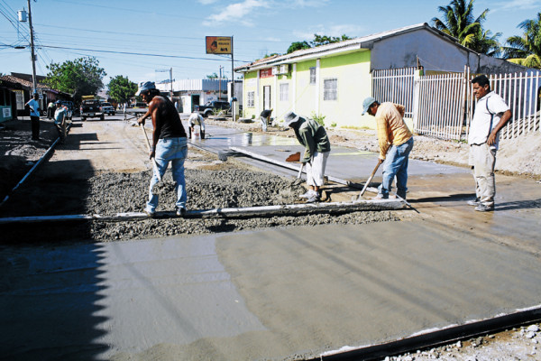 La cálida sultana del sur le apuesta al desarrollo