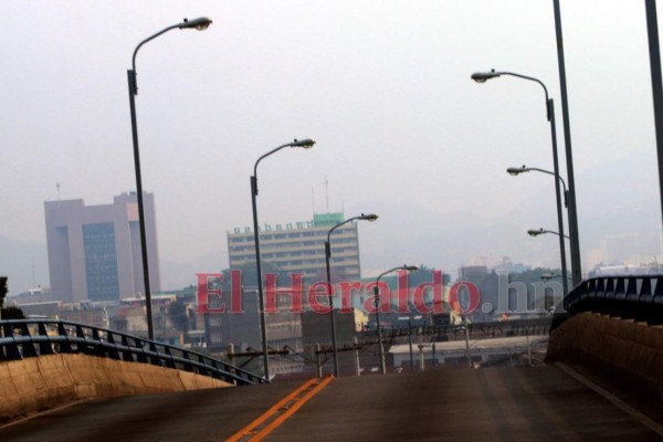 FOTOS: Tegucigalpa luce vacía y sin comercio debido al Covid-19