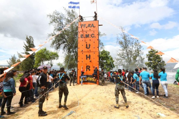 Tecnología militar a la disposición de los capitalinos en Feria de Adiestramiento
