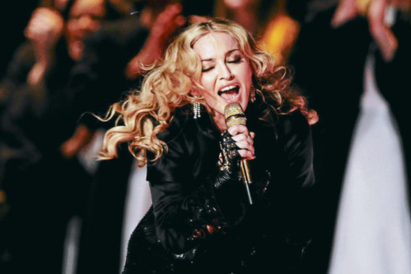Abucheada Madonna en pleno concierto