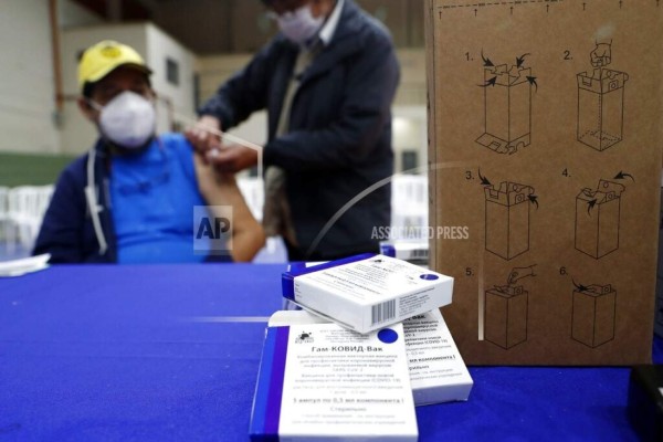 Lo que se sabe sobre escasez de componente de segunda dosis de Sputnik V (FOTOS)