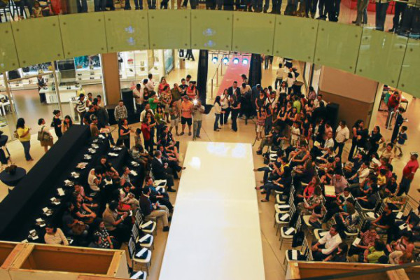 Este viernes disfrute del Mía Debutante Runway 2012