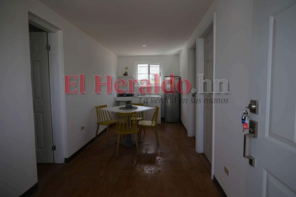 Así lucen por dentro las casas contenedores construidas al sur de la capital (FOTOS)