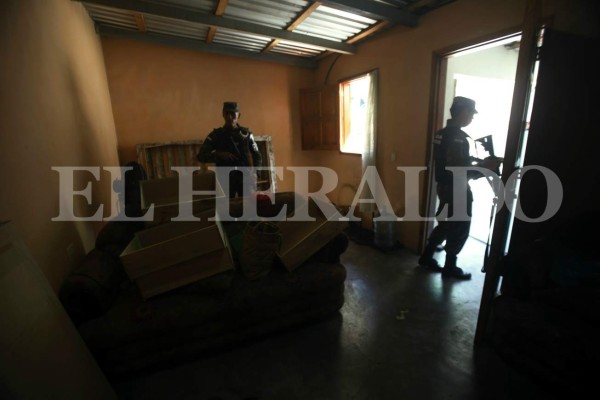 FOTOS: 11 momentos no vistos del triste desalojo en Las Torres